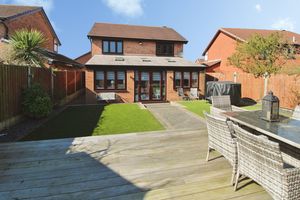 Photo 25- click for photo gallery